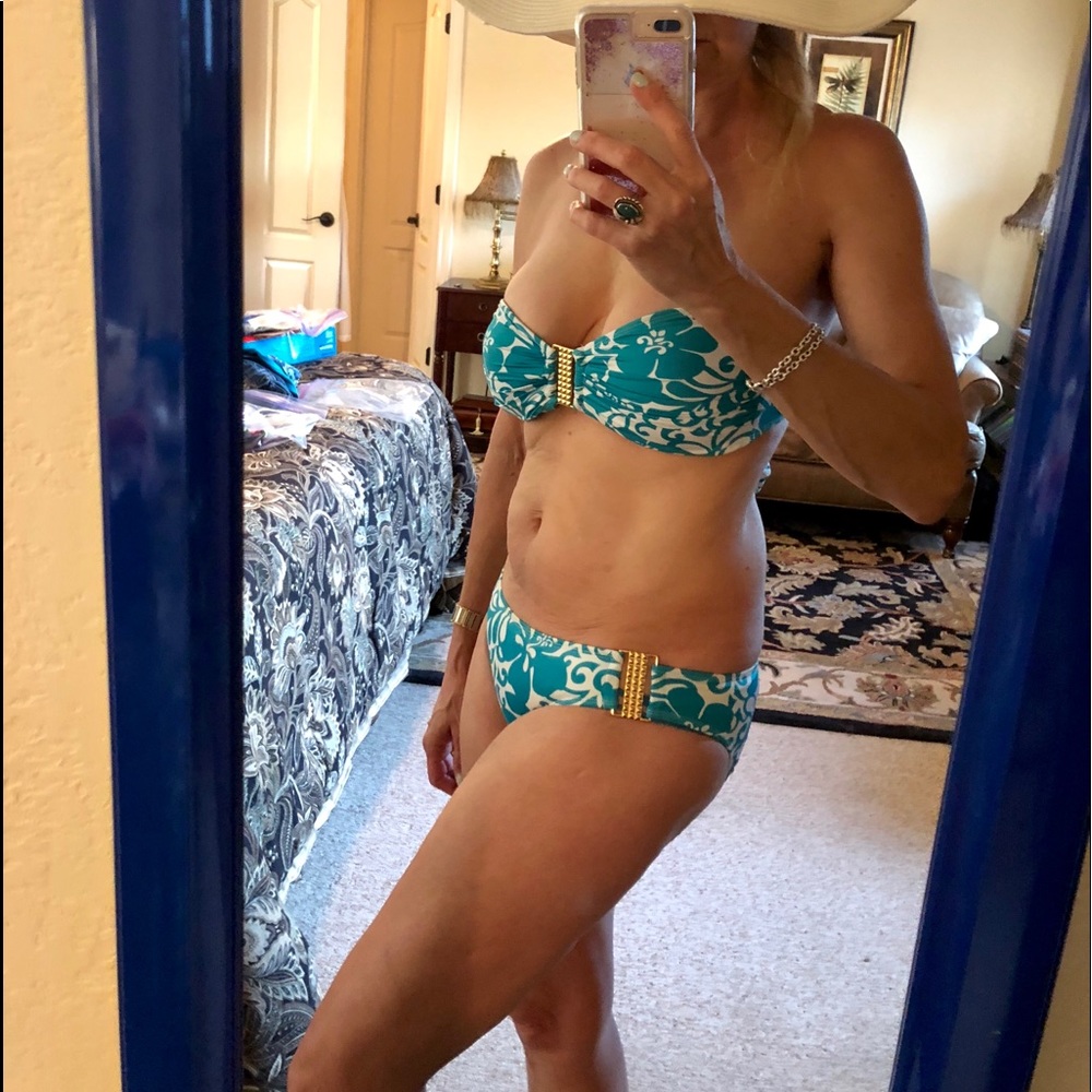 Xhilaration bandeau bikini size M